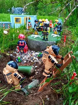 Playmobil Building the Garden Railway – photo 22 of 130