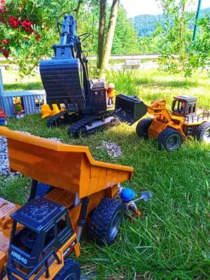 Playmobil Building the Garden Railway – photo 42 of 130