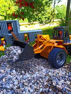 Playmobil Building the Garden Railway – photo 50 of 130