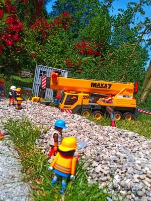 Playmobil Building the Garden Railway – photo 53 of 130