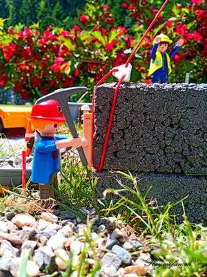 Playmobil Building the Garden Railway – photo 66 of 130