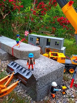 Playmobil Building the Garden Railway – photo 72 of 130