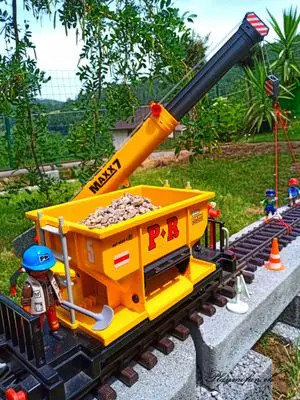 Playmobil Building the Garden Railway – photo 87 of 130