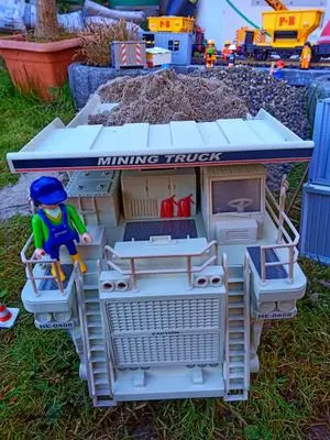 Playmobil Building the Garden Railway – photo 112 of 130