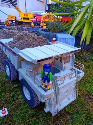 Playmobil Building the Garden Railway – photo 113 of 130