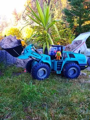 Playmobil Building the Garden Railway – photo 120 of 130