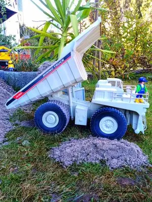 Playmobil Building the Garden Railway – photo 121 of 130