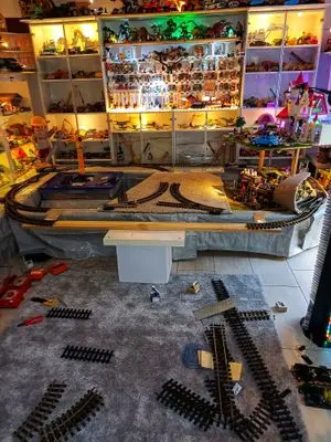Playmobil Building the Indoor Layout – photo 2 of 16