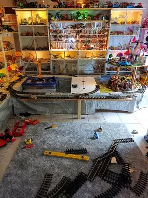 Playmobil Building the Indoor Layout – photo 3 of 16