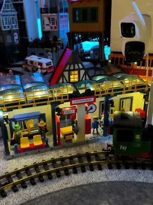 Playmobil Branch Station, Self-Built – photo 8 of 13