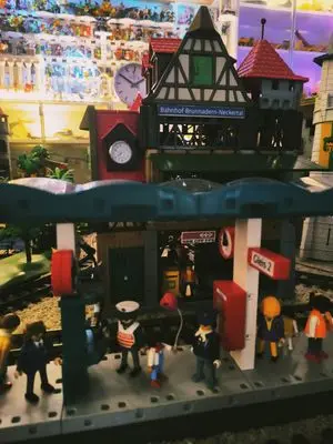 Playmobil Eisenbahn drinnen – Foto 13 von 18