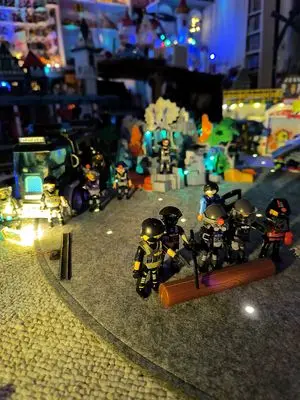 Playmobil Resident Evil – photo 33 of 37
