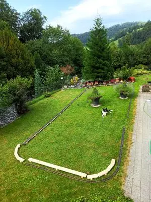 Playmobil Building the Garden Railway – photo 4 of 9