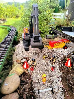 Playmobil Building the New Station – photo 15 of 19