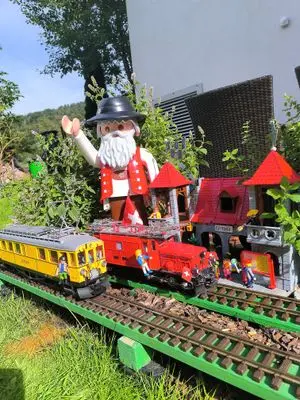 Playmobil Playing with the Railway – photo 14 of 22
